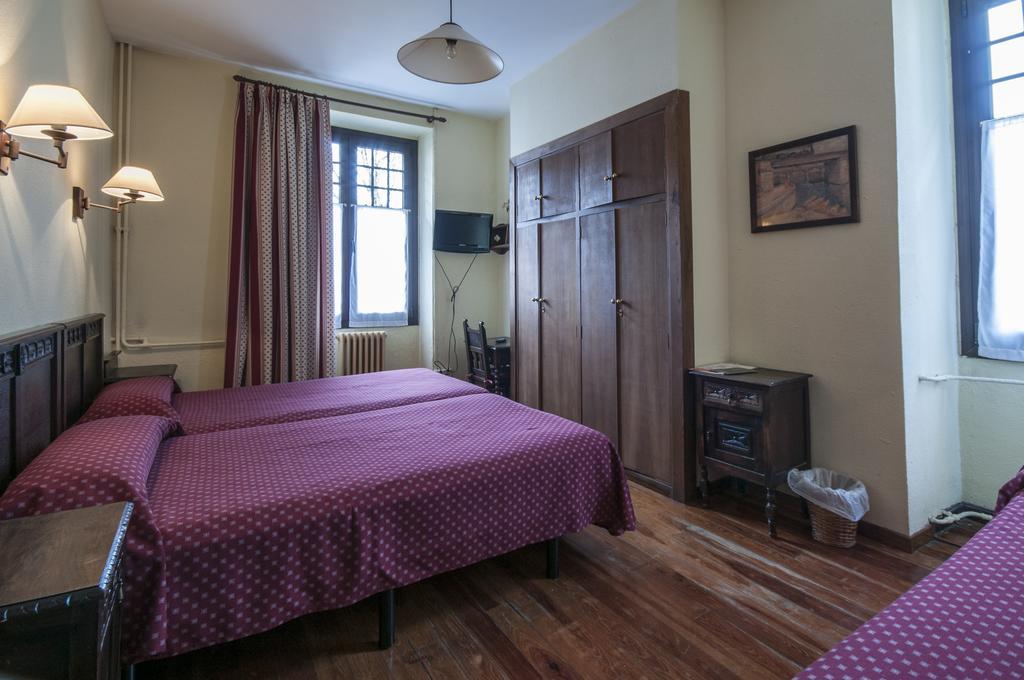 Hostal Ayestaran II Лекумберри Экстерьер фото