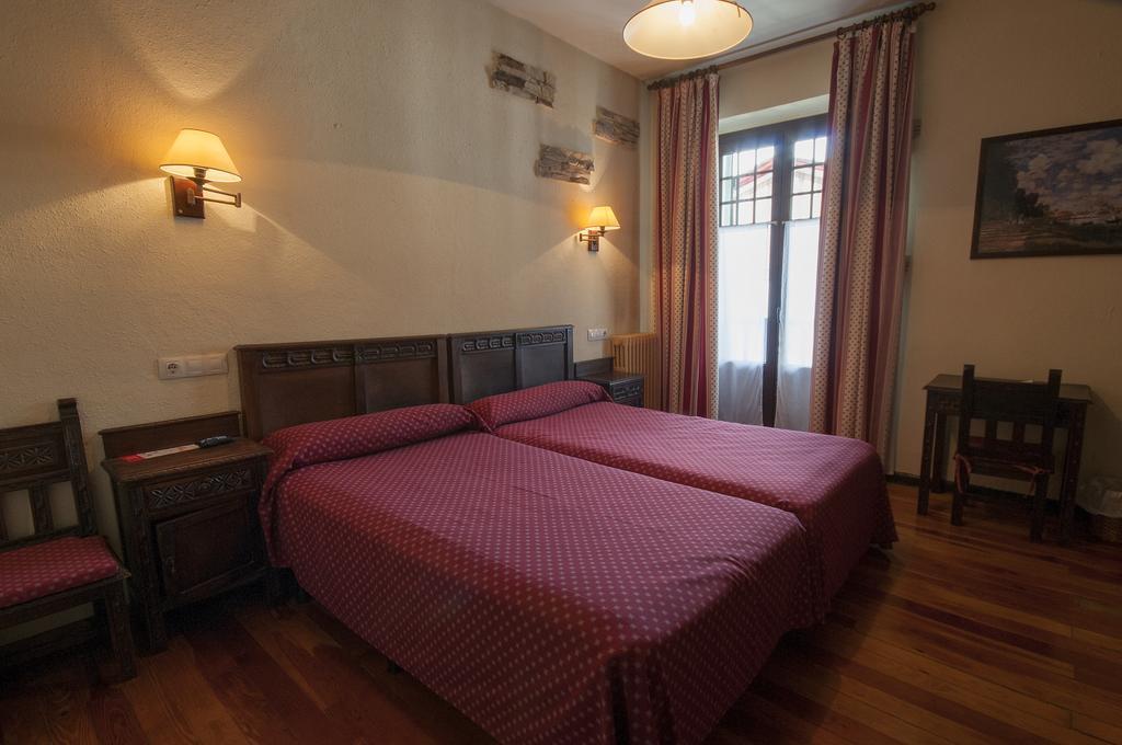 Hostal Ayestaran II Лекумберри Экстерьер фото